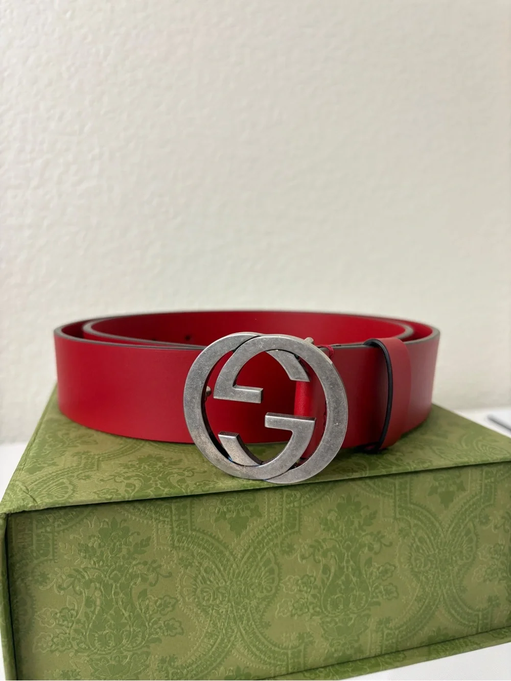 Gucci Red Leather Belt with Silver Double-G Buckle 95cm
